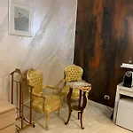 Gold House Специя