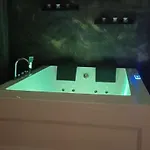 Gold House 3* Специя