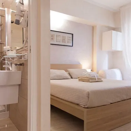 Gold House Guest house 3*