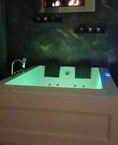 Gold House 3* La Spezia